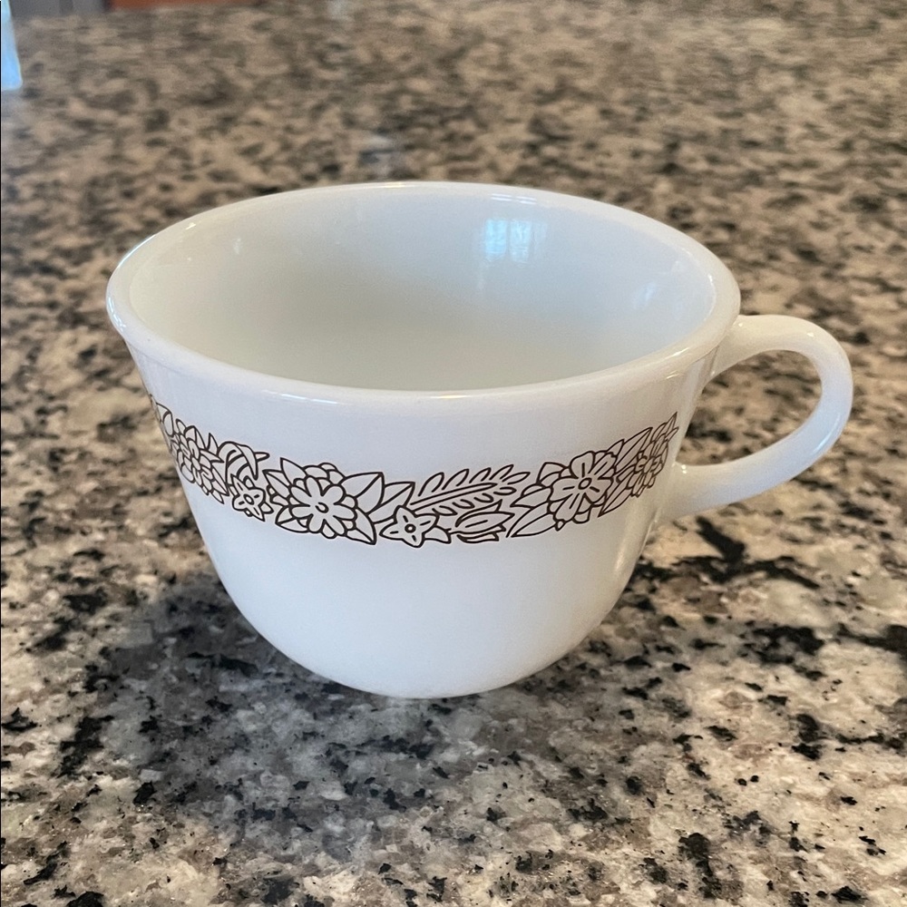 Pyrex Woodland Brown Tea Coffee Cup Corning NY